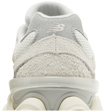 New Balance 9060 Sea Salt - New Balance